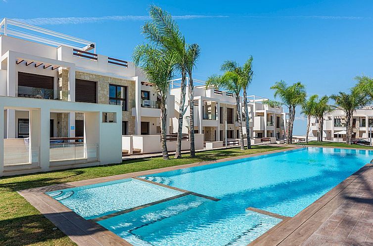 Geschakelde woning in Torrevieja