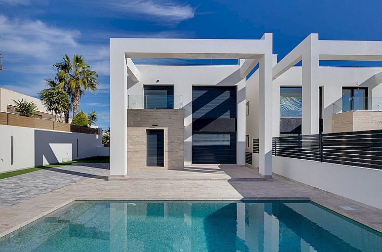 Vrijstaande woning in Torrevieja