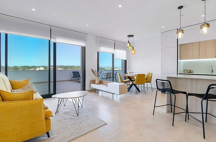 Geschakelde woning in Torrevieja