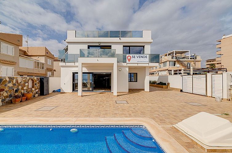 Vrijstaande woning in Torrevieja