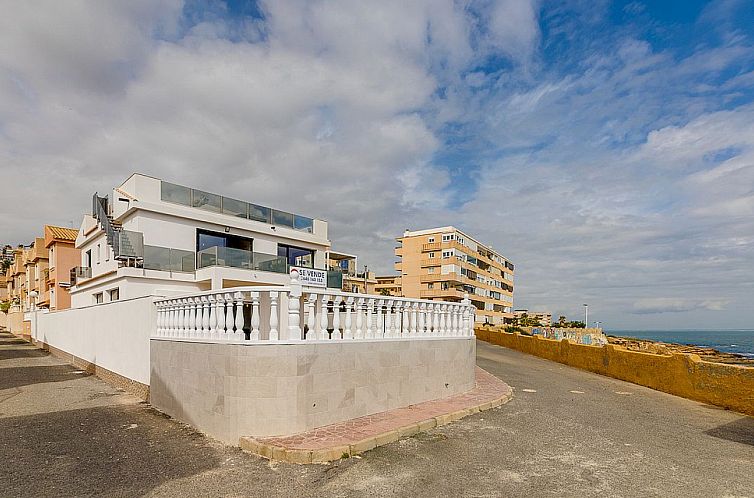 Vrijstaande woning in Torrevieja