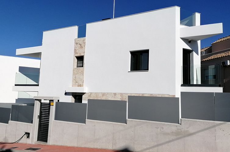 Vrijstaande woning in Torrevieja