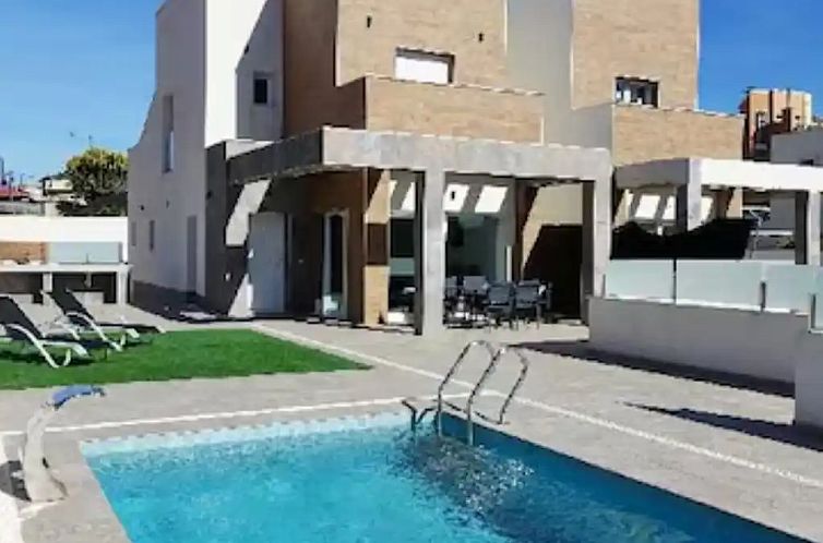 Twee-onder-een-kap villa Domicil de Luxe 21 gasten