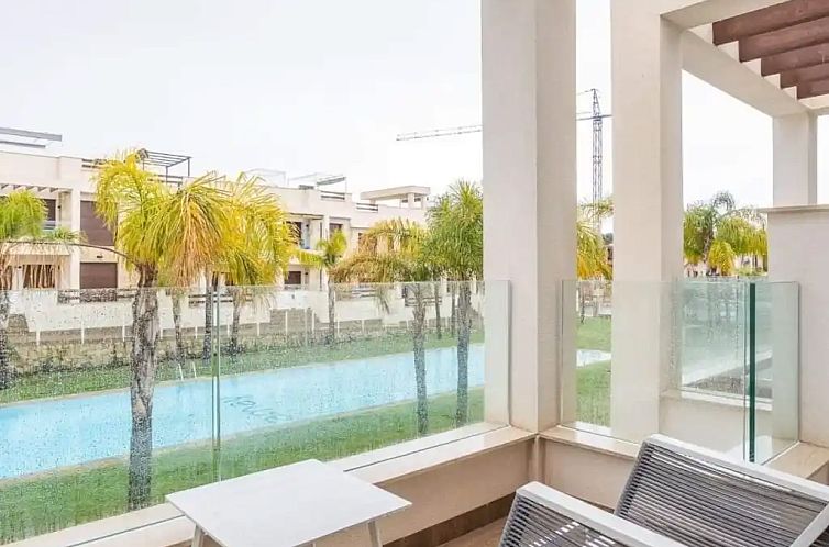 Penthouse Los Balcones 84 Torrevieja