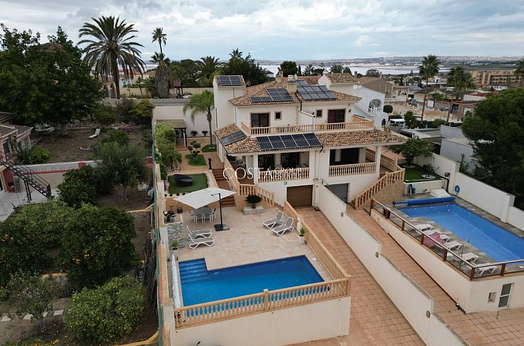 Vrijstaande woning in Torrevieja