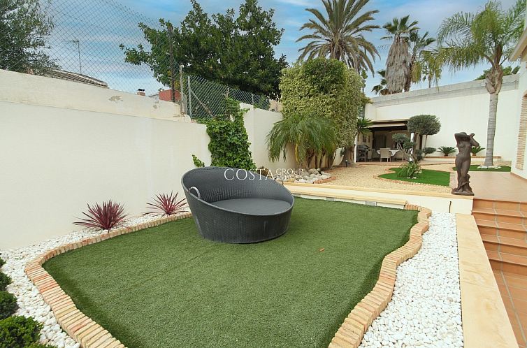 Vrijstaande woning in Torrevieja