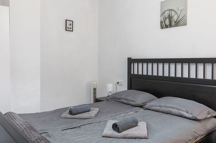 Appartement Wohnung "Peter" mit Balkon