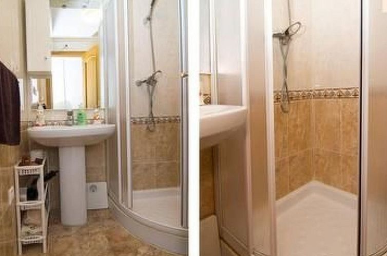 Appartement Wohnung mit Terrasse und privatem Pool