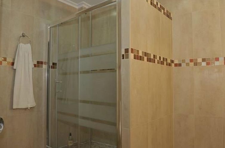 Appartement "Yovalu1" mit Balkon