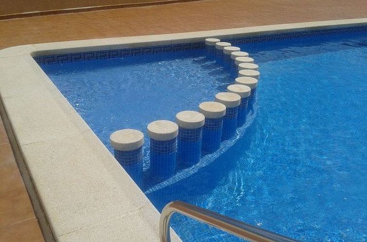 Appartement Gemütliche, helle Wohnung sehr gut ausgestattet