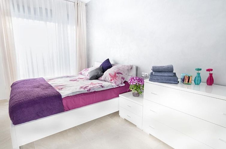 Vakantiehuis "Sunny Villa" mit Schwimmbad
