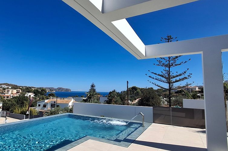 Vrijstaande woning in Benissa