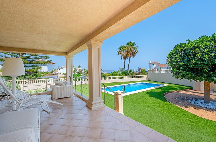 Geschakelde woning in Benissa