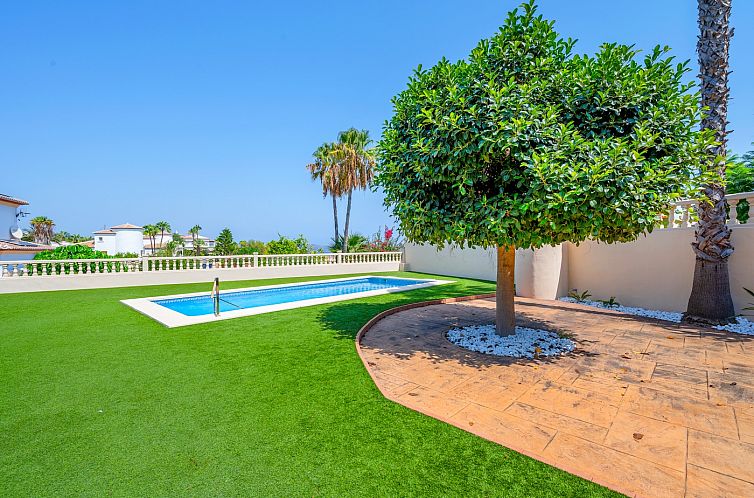 Geschakelde woning in Benissa