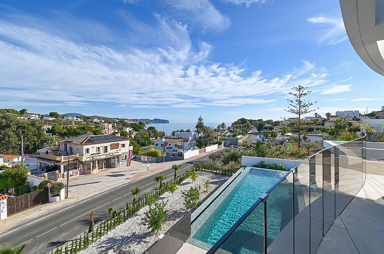 Geschakelde woning in Benissa