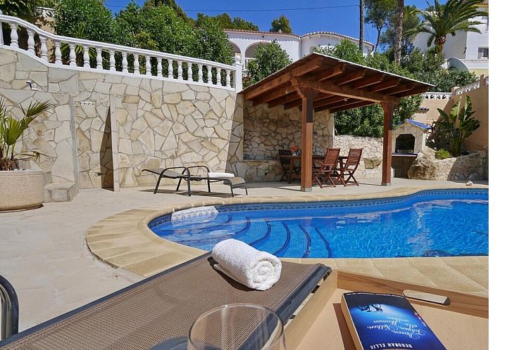 Geschakelde woning in Benissa