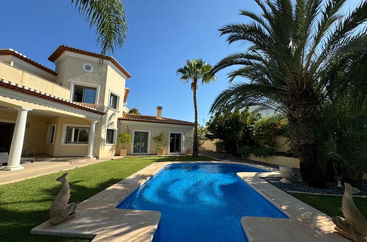 Vrijstaande woning in Benissa