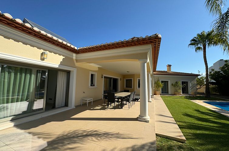 Vrijstaande woning in Benissa