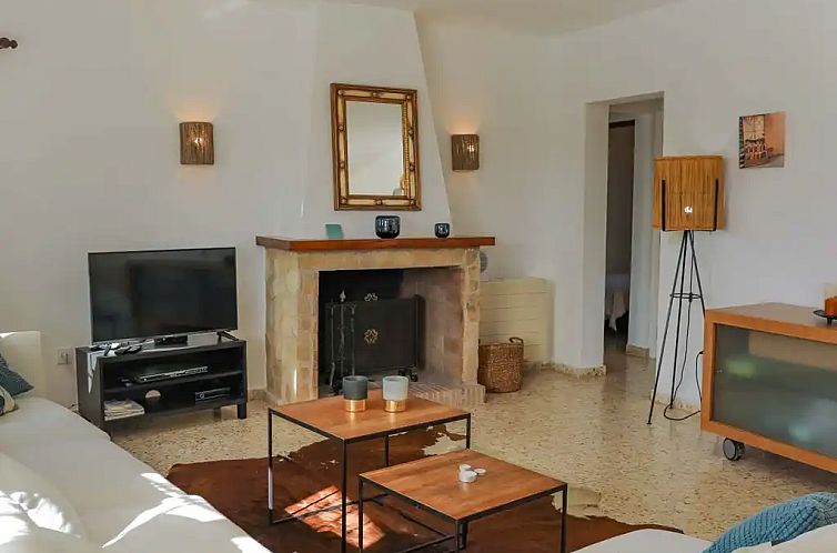 Casa Oliva