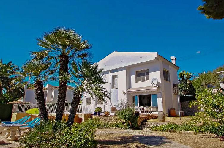 Celia - villa aan de oceaan