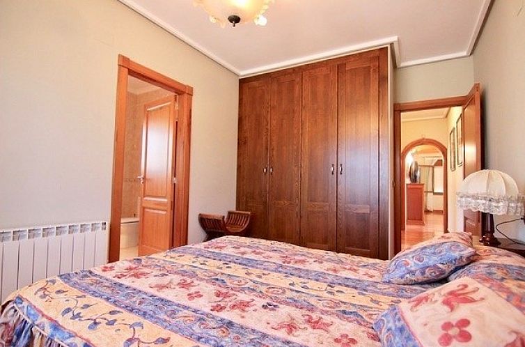 Vrijstaande woning in Jalón