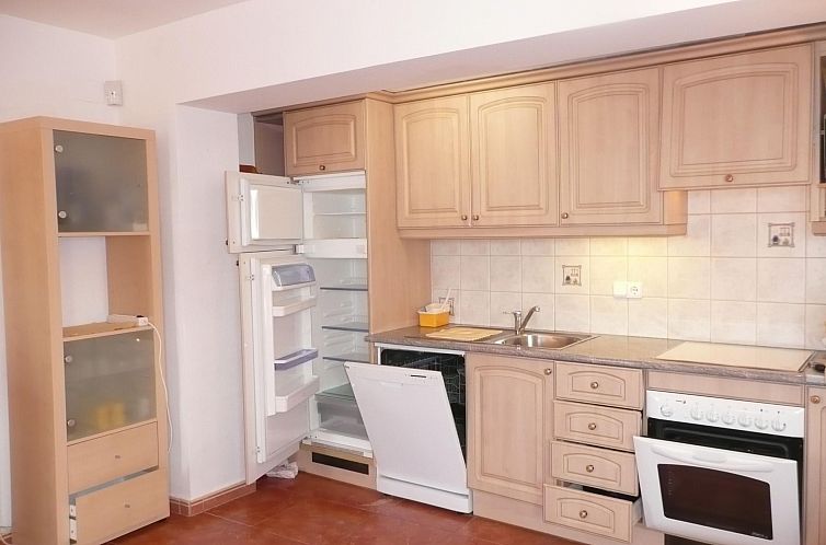 Appartement Wohnung in der ersten Etage mit privatem Pool