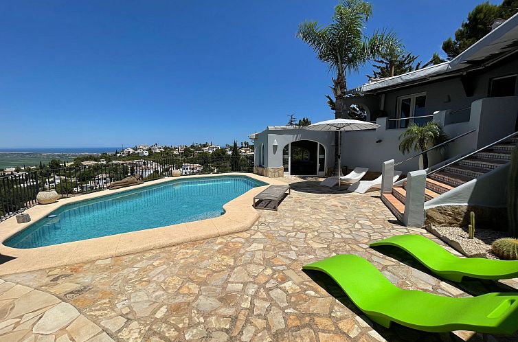 Vakantiehuis Finca mit Pool und Panoramablick in Monte Pego