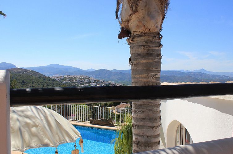 Vakantiehuis Finca mit Pool und Panoramablick in Monte Pego