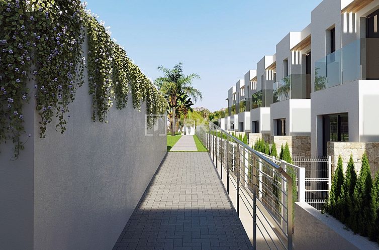 Geschakelde woning in Golf Bahia