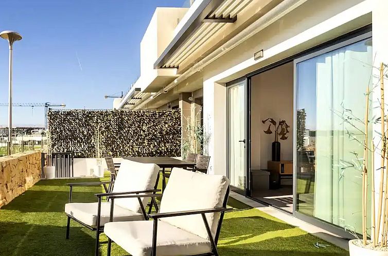 Casa Mila Sauna, Gym, Padel, 3 Pools