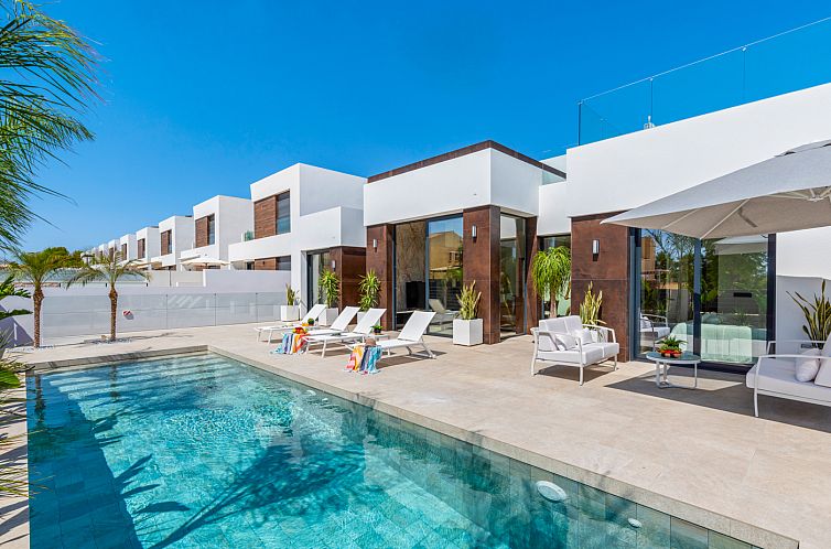 Geschakelde woning in El Campello