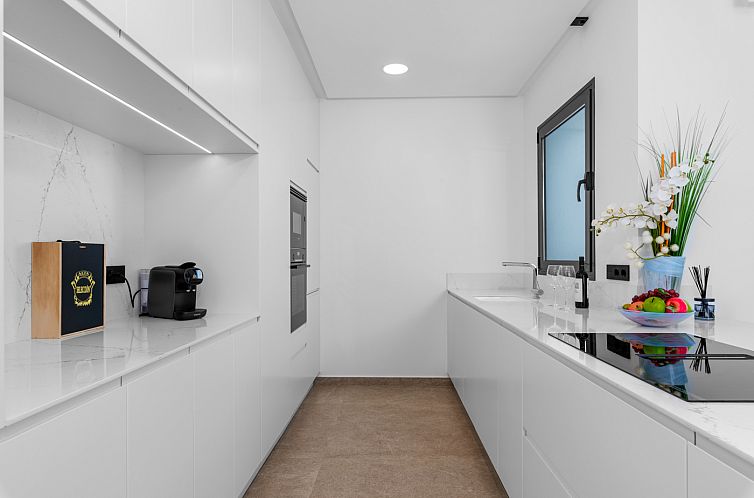 Geschakelde woning in El Campello