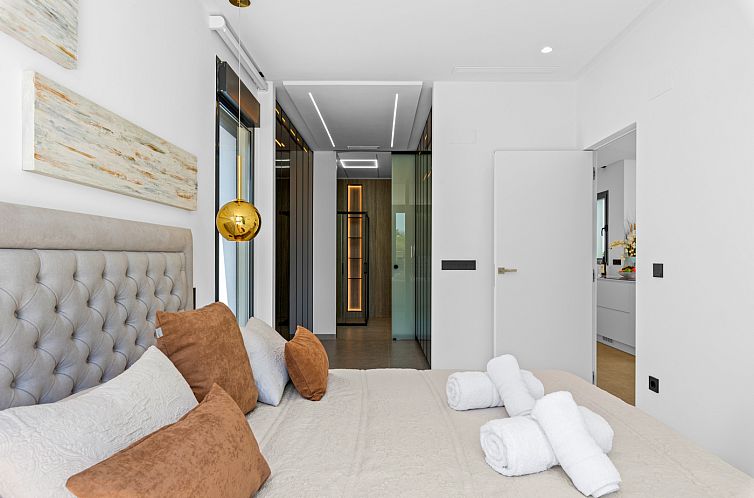 Geschakelde woning in El Campello