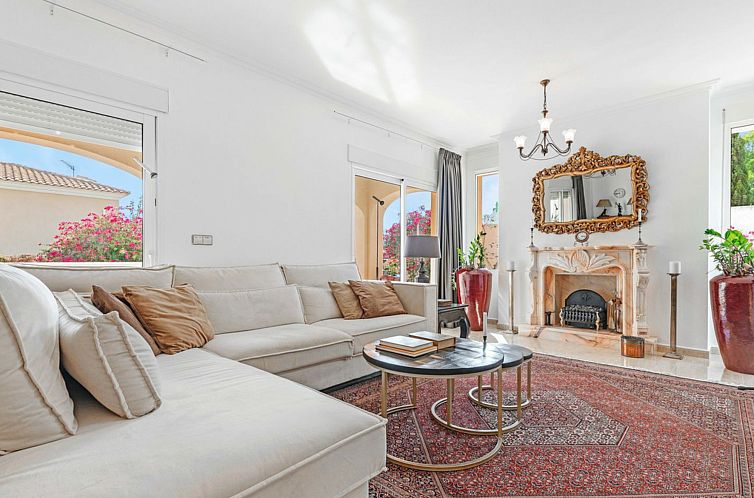 Vrijstaande woning in El Campello