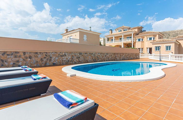 Vrijstaande woning in El Campello