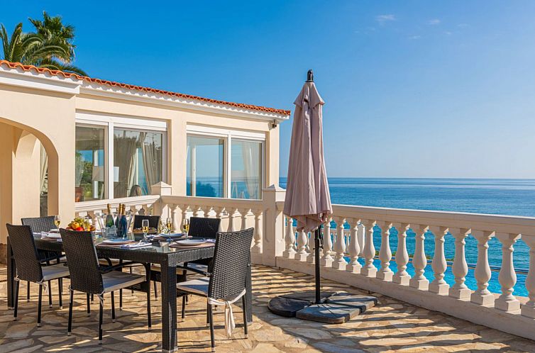 Vrijstaande woning in El Campello