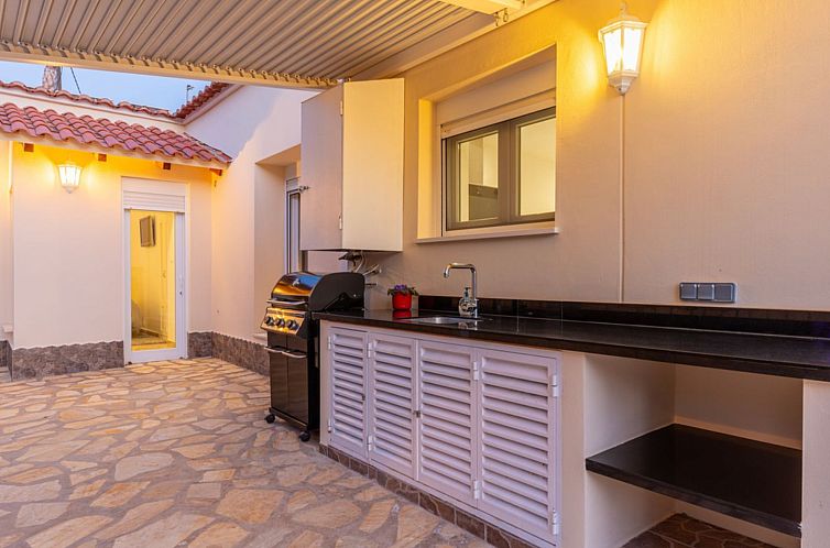 Vrijstaande woning in El Campello