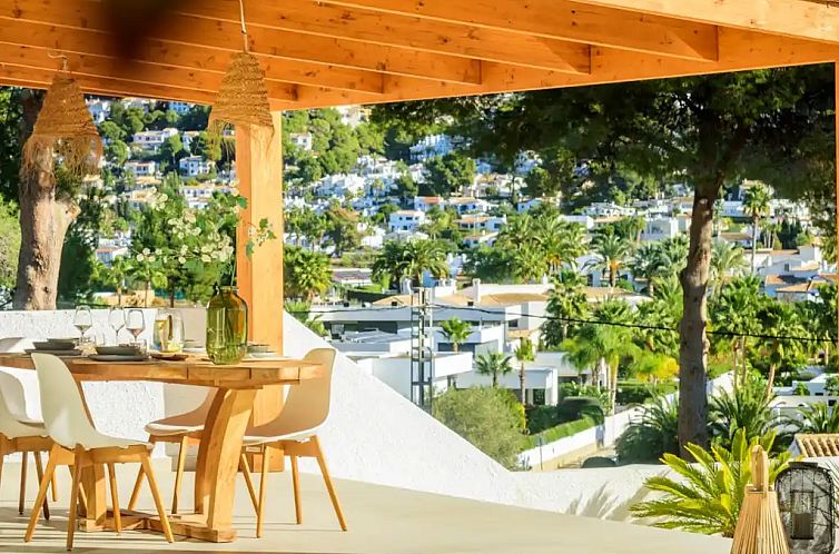 8-Person luxury Villa in Moraira