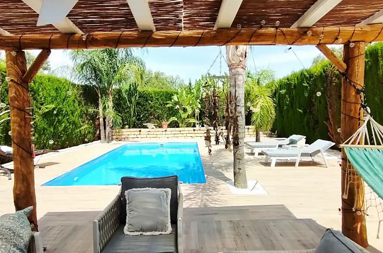 Casa Carlotta