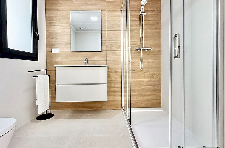 Geschakelde woning in Cox