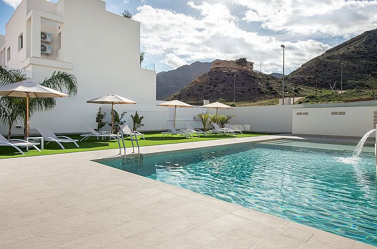 Geschakelde woning in Cox