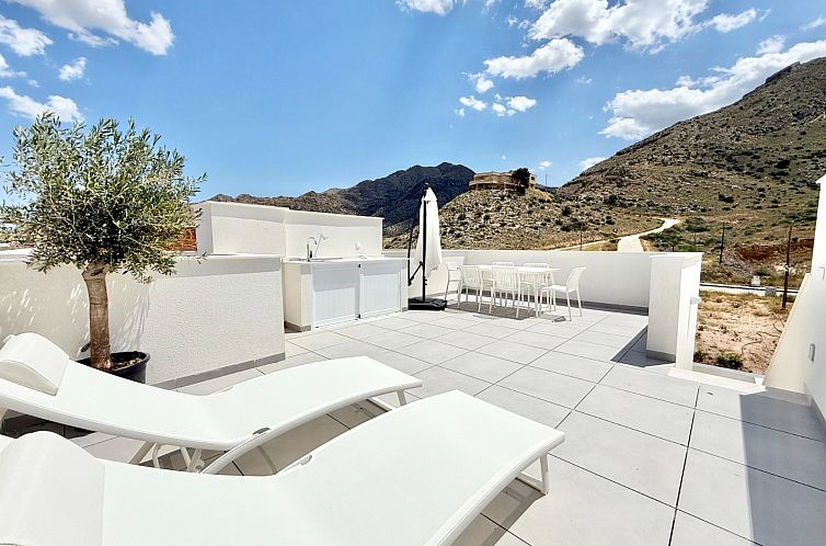 Geschakelde woning in Cox