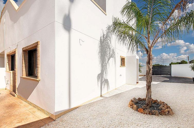 Geschakelde woning in Cox