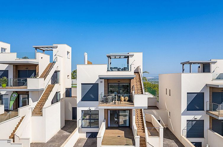 Geschakelde woning in San Miguel de Salinas