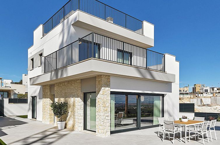 Vrijstaande woning in San Miguel de Salinas