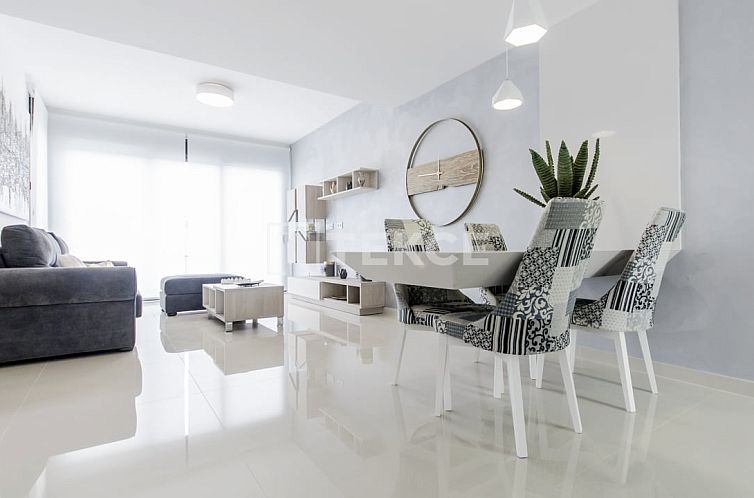 Vrijstaande woning in San Miguel de Salinas