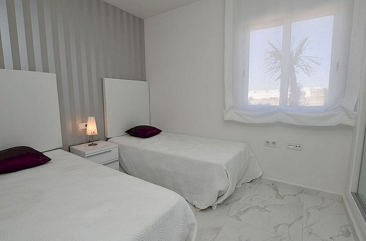 Geschakelde woning in San Miguel de Salinas