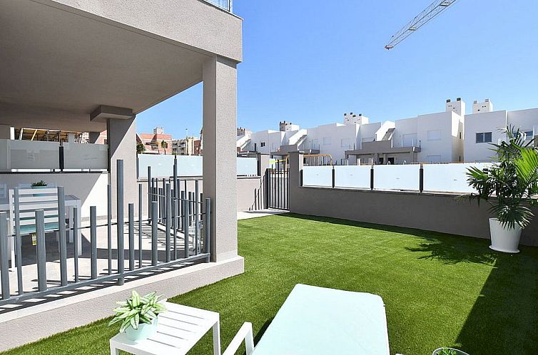 Geschakelde woning in San Miguel de Salinas