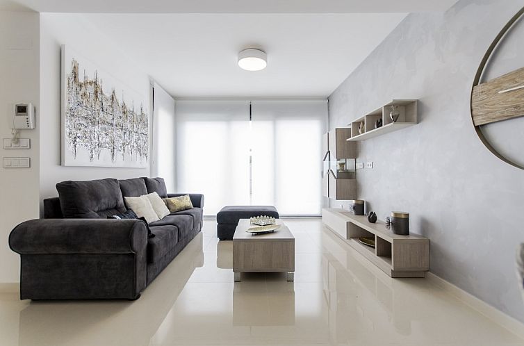 Vrijstaande woning in San Miguel de Salinas