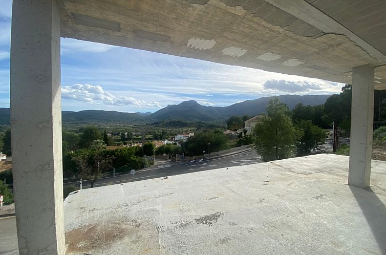 Vrijstaande woning in Alcalalí